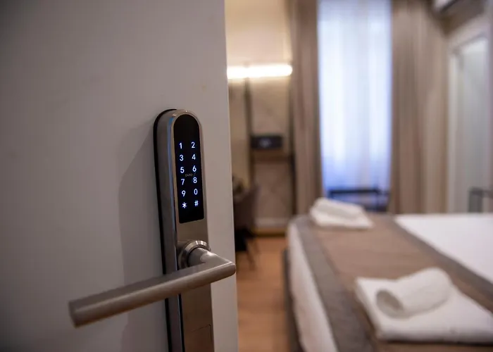 Ad Nazionale Otel 3*
