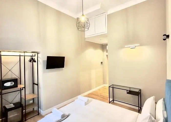 Ad Nazionale Otel 3*